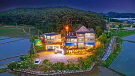 태안라루나스파펜션
