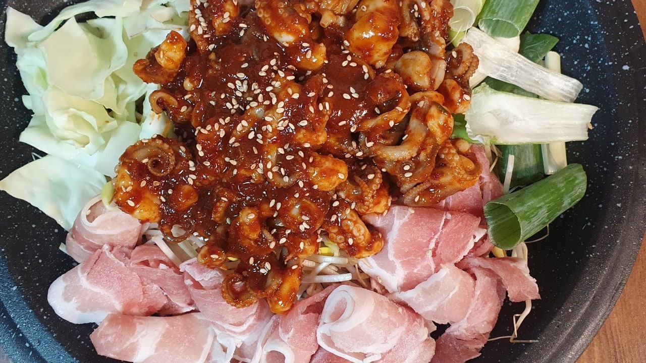 만돌바지락칼국수&쭈꾸미