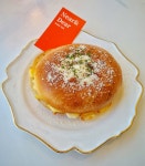 니어앤디어 브런치 카페