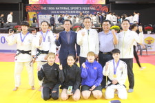 용인대서대문체육관