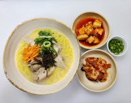 돗도구리돼지머리국밥