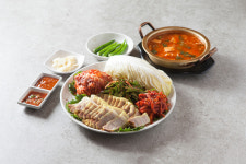 야다보쌈족발