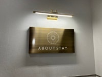 어바웃스테이 신사점