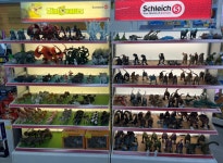 진영토이 청북점 장난감 할인마트 매장