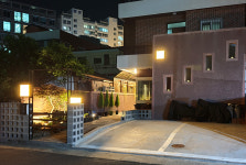 벗삼다