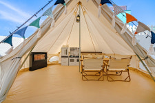 어느예쁜날 풀빌라