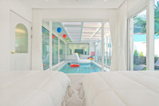 어느예쁜날 풀빌라