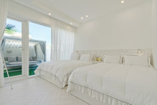 어느예쁜날 풀빌라