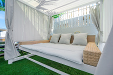 어느예쁜날 풀빌라