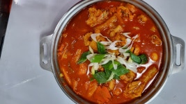 인생닭요리전문점