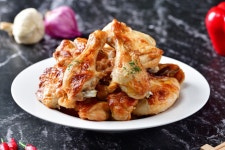 더꾸닭꾸숯불두마리치킨 칠곡점