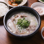 가득한돼지국밥