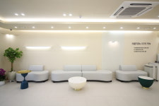 이롬치과의원 서초교대역점