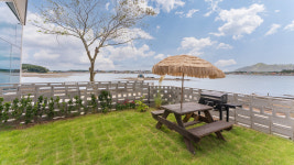 풀빌라모모의바다