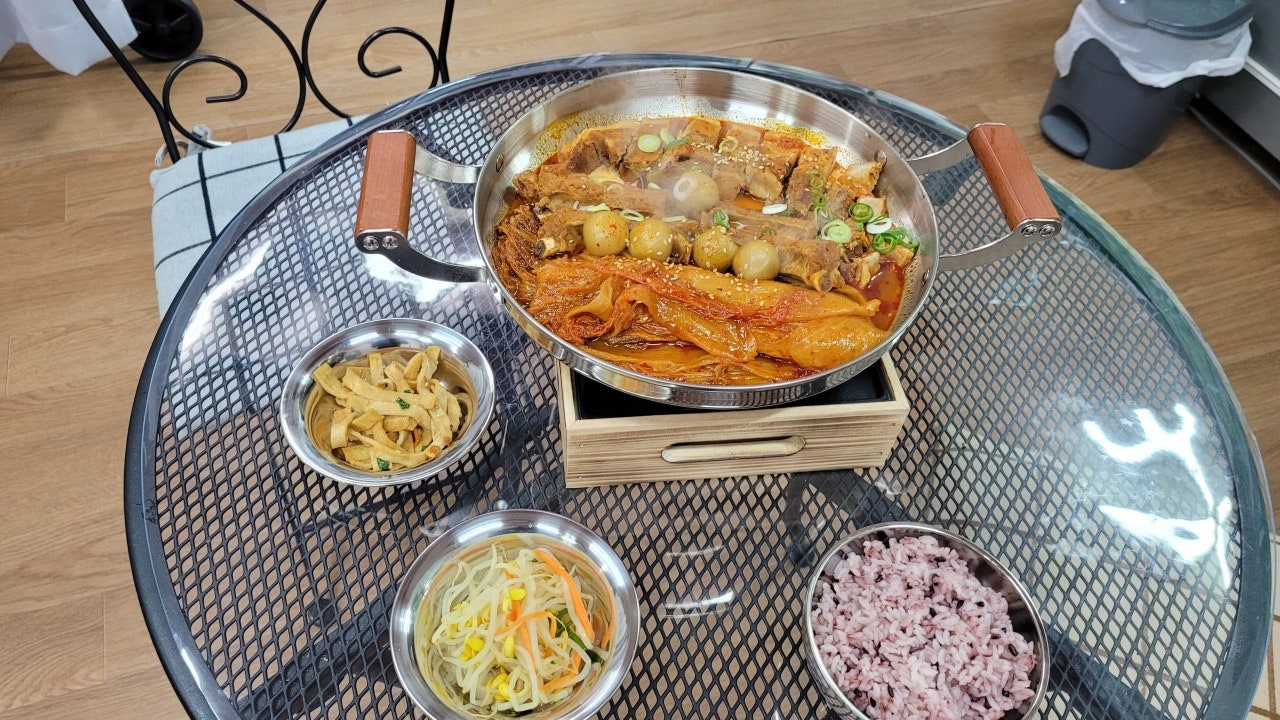 불타는여고24시 한림점