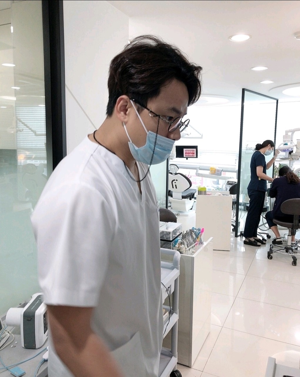 임플라인치과의원 용인점 광고