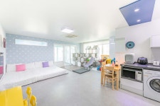 또와르키즈풀빌라