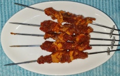 홍아루양꼬치