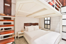 2월호텔 대구황금점