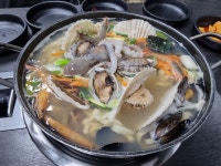 강지네 해물 손 칼국수