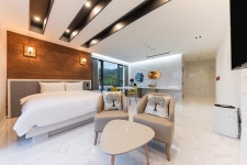 골든캐프관광호텔