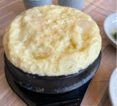 창동초가집
