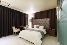 드라이브인호텔띠아모