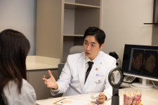 플로레스피부과의원 방배