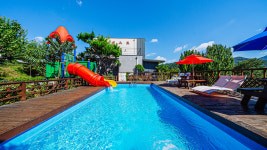 휴네스트풀빌라펜션