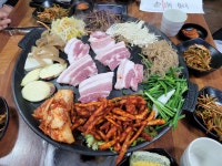 더덕솥뚜껑삼겹살 가경점