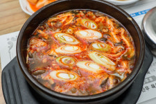 하누연스찌개 감곡점