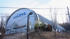 청룡산체육관