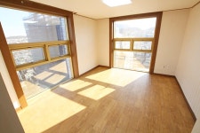 톡톡부동산공인중개사사무소