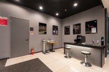 스포애니 논현역점