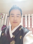 궁안대신 박수무당