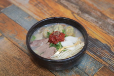 돈값하는국밥집