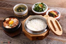 한옥마을전주비빔밥 아산퍼스트빌리지점
