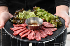 초심한우 정육점식당
