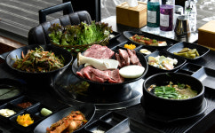 초심한우 정육점식당