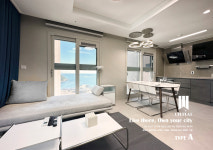 와이컬렉션 by UH FLAT 오시리아