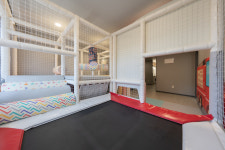 덴바스타 테마 키즈호텔