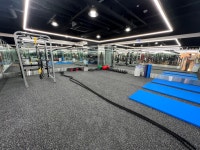 엠원업 휘트니스