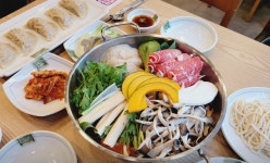 본만두 성남정자점