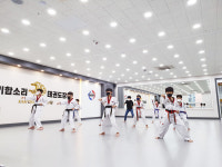 국가대표기합소리태권도장