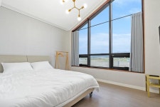 루나 풀빌라펜션