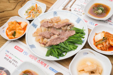 하누연스찌개 감곡점