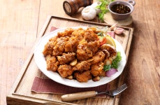 신통치킨 직영점