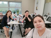 더예쁜인셀덤