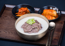 육서방 국밥