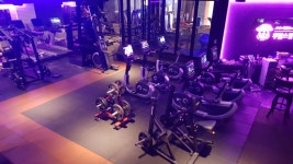 투탑스짐휘트니스 충장점